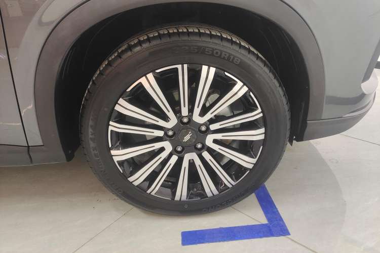 Used CHANGAN OSHAN X5 2021 Revised Version 1.5T DCT Luxury Edition