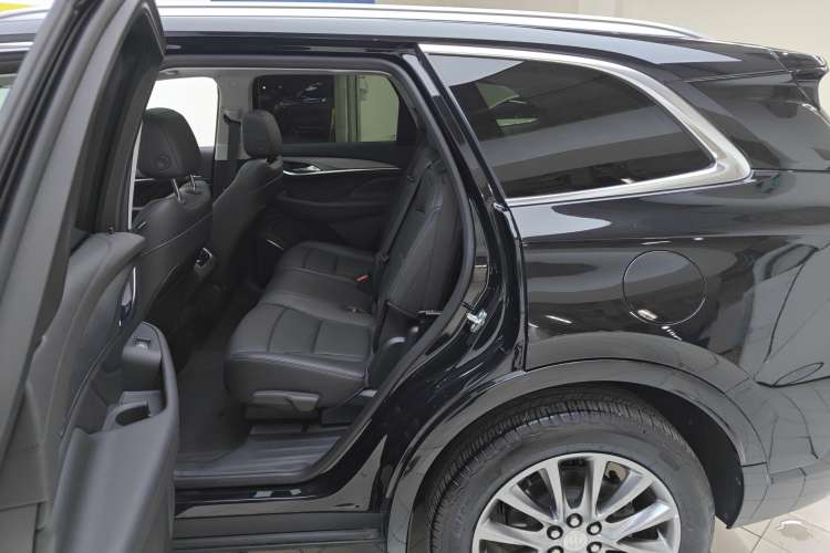 Used Buick Enclave 2022 652T Two-Wheel-Drive Prestige 7-Seater