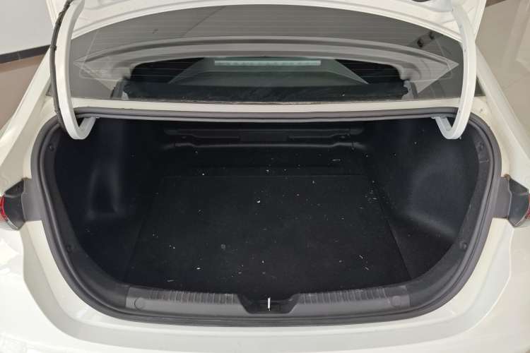 Used GAC Trumpchi EMPOW 2023 270T DCT J15 Version