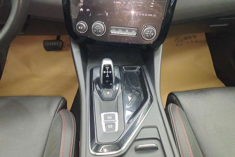 Used Lynk & Co 02 2018 1.5T DCT Two-Wheel Drive Pro Version China V Emission Standard