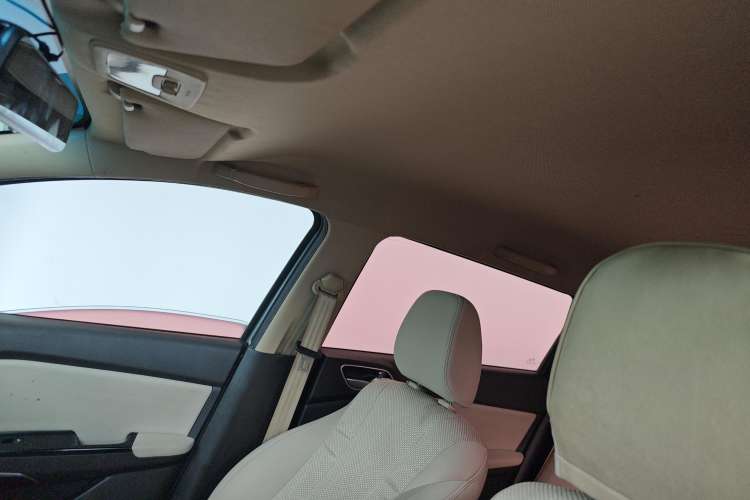 Used Baojun 310W 2017 1.5L Manual Comfort Version China V