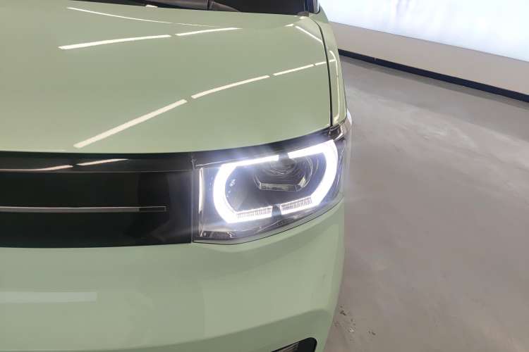 Used Wuling Hongguang MINIEV 2022 Macaron Premium Model – Lithium Iron Phosphate