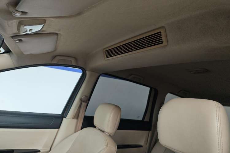 Used Dongfeng Fengon 360 2015 1.5L Manual Comfort II 7-Seater
