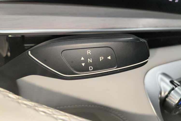 Used EXEED Stellar C-DM 2024 1.5T Long-Range Pro
