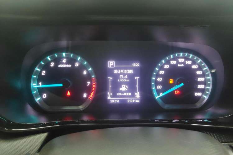 Used CHANGAN OSHAN X5 2021 Revised Version 1.5T DCT Luxury Edition