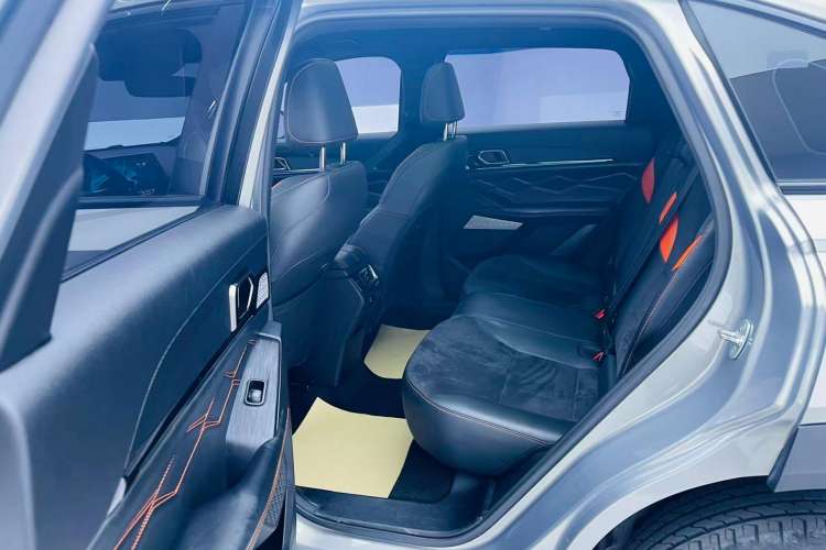 Used Haval XY 2022 1.5T ZhiZun Edition Right Rear Seat