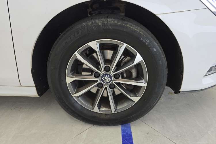 Used BYD Qin Pro New Energy 2019 DM Super Edition 1.5TI Automatic Smart Connect X-Trail Model China VI Standard