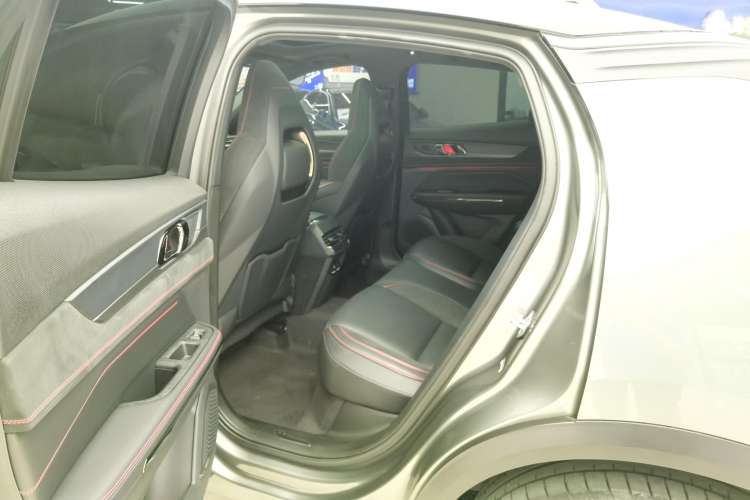 Used Lynk & Co 05 2020 2.0TD Four-Wheel Drive HypeHalo
