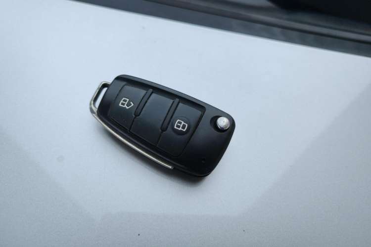 Used JAC Refine M3 2019 Creator Edition 1.6L Luxury Version