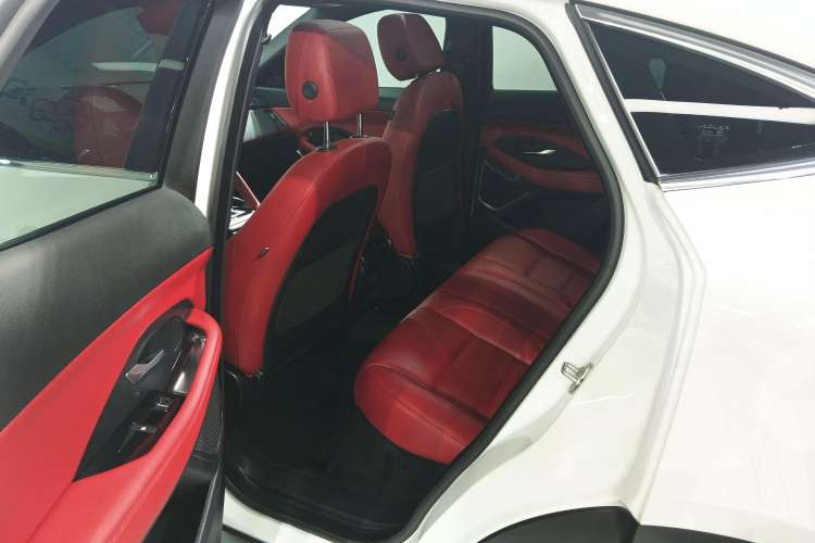 Used Jaguar E-PACE 2024 All-New R-DYNAMIC S Sport Edition
