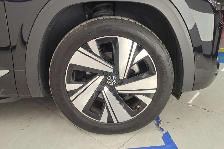 Used Volkswagen Teramont X 2023 Facelift 380TSI Four-Wheel Drive Luxury Deluxe Edition
