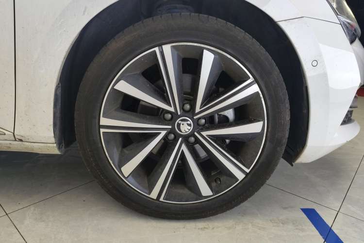 Used Skoda Superb 2024 TSI280 DSG Luxury Edition
