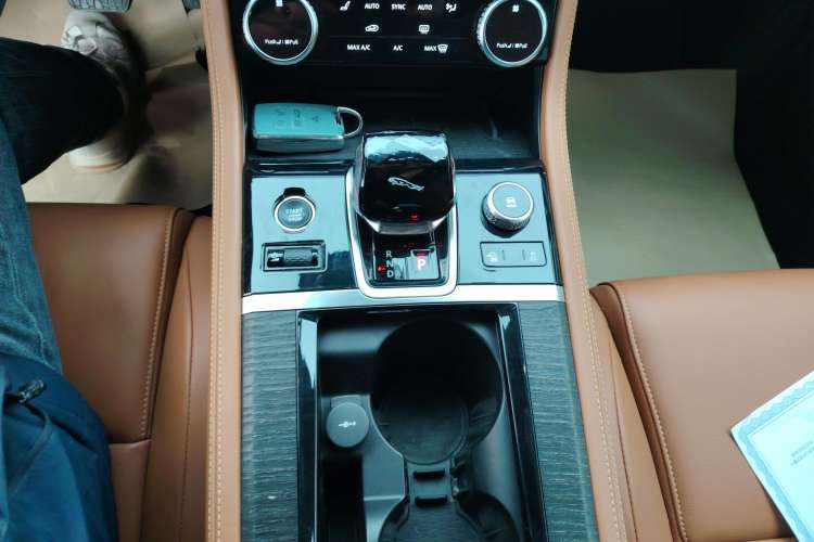 Used Jaguar XFL 2021 XFL 2.0T P250 Two-Wheel-Drive Elite Sport Edition
