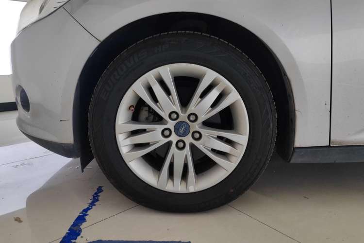 Used Ford Focus 2012 Sedan 1.6L Automatic Comfort Model