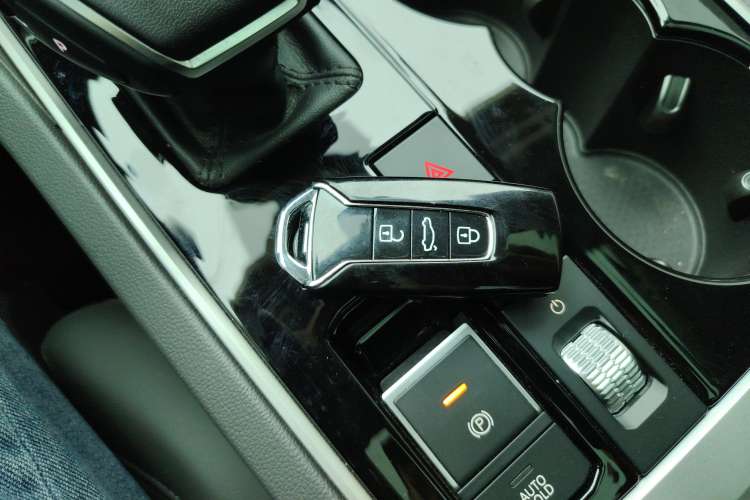 Used Volkswagen Touareg 2022 2.0 TSI RuiShang Edition
