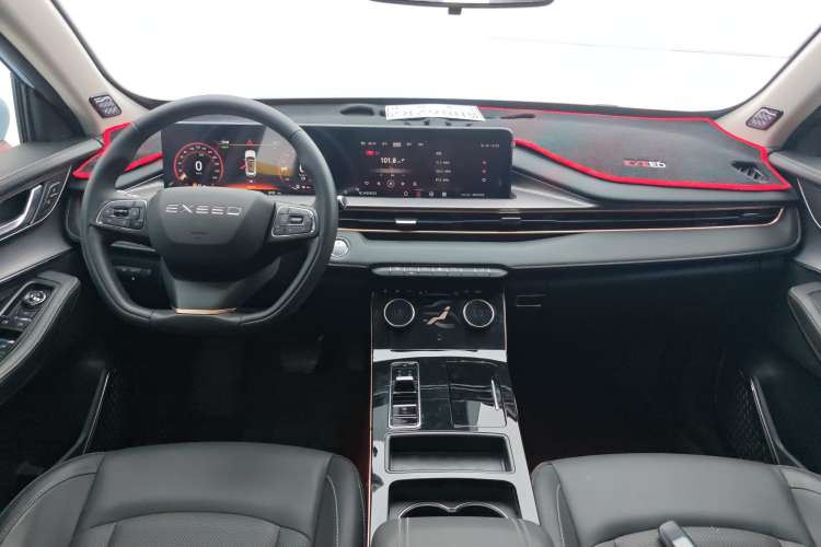 Used EXEED Zhuifeng C-DM 2022 1.5 TCI-DHT 105 km "Chengfeng Qi" Edition