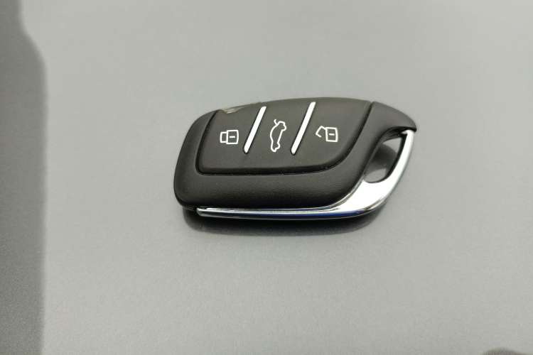 Used Roewe RX5 MAX 2022 1.5T Automatic Zhiwei Prestige Edition
