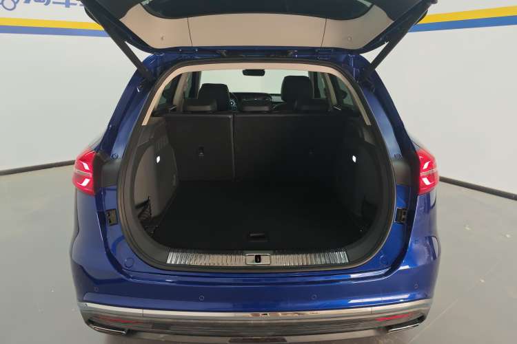 Used Hongqi HS5 2022 Revised Version 2.0T Smart Connect Flagship Edition
