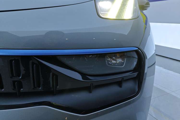 Used Lynk & Co 05 2020 2.0TD Two-Wheel Drive Shine Halo