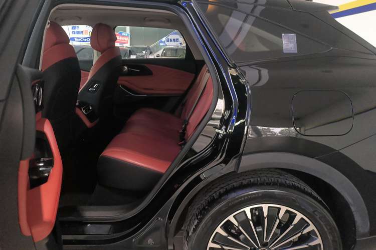 Used EXEED Stellar C-DM 2024 1.5T Long-Range Pro
