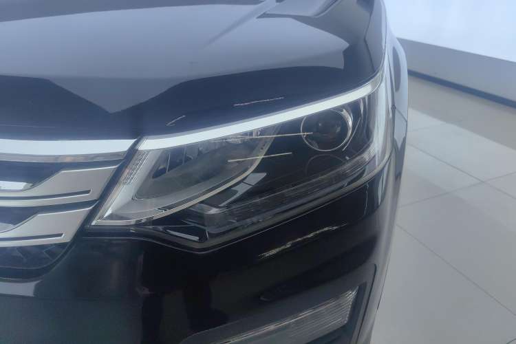 Used Oshan CX70 2016 1.6L Manual Smart Connect Version