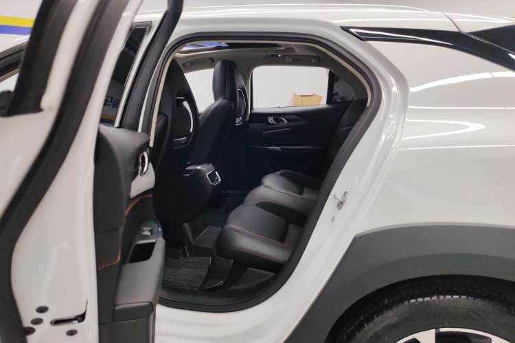 Used Lynk & Co 02 2019 1.5T DCT Two-Wheel Drive Pro Edition China VI Standard