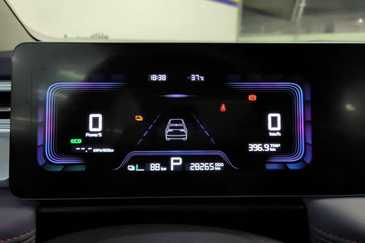 Used Geometry E Firefly 2023 401KM Lightning Tiger 5-Seater