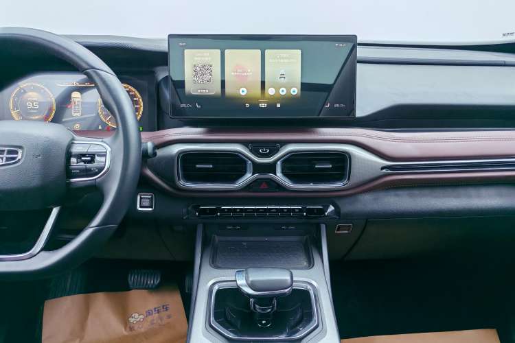 Used Geely Auto Haoyue 2022 1.8TD DCT Flagship 7-Seater
