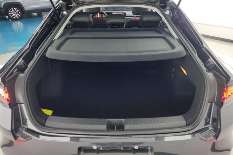 Used Volkswagen Lamando 2024 Lavida L 280TSI DSG Spicy Edition
