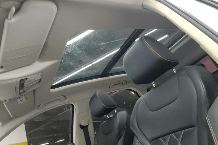 Used Bestune T77 2023 1.5T Automatic Premium Edition
