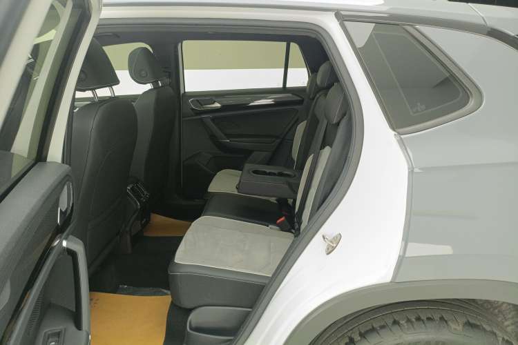 Used Volkswagen Tayron 2019 380TSI Four-Wheel Drive R-Line China VI-standard
