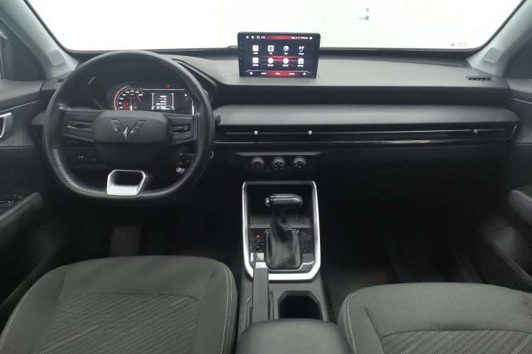 Used Wuling Alvez 2023 1.5L CVT Comfort Edition
