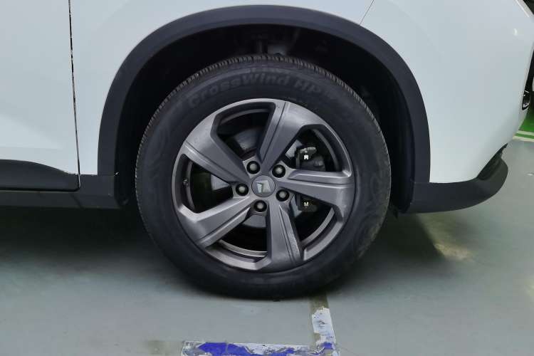 Used Baojun RM-5 2019 1.5T Manual Elite Version with 24-Hour Online Service 6 Seats