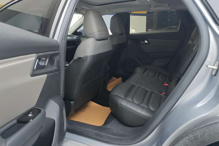 Used Citroen C5 X 2022 1.6T Extraordinary Style—Year of the Tiger New-Year Special Edition
