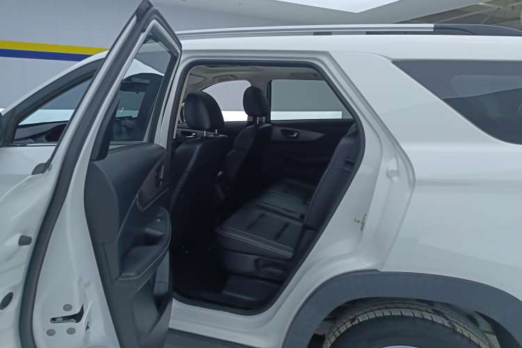 Used Dongfeng Fengon S560 2019 1.8L CVT Elite Model