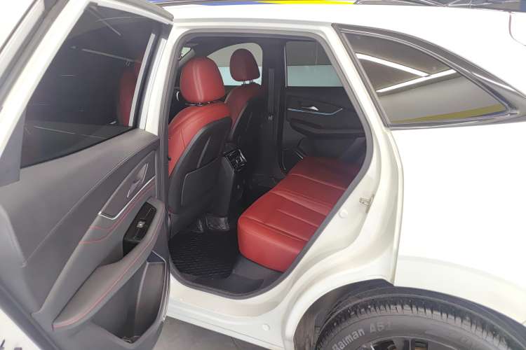 Used FORTHING T5 EVO 2021 1.5TD DCT Starry Edition
