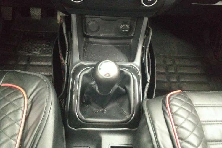 Used Oshan X70A 2020 1.5L Manual Base Version