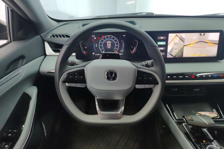 Used Changan Ruicheng PLUS 2023 1.5T DCT Flagship Edition
