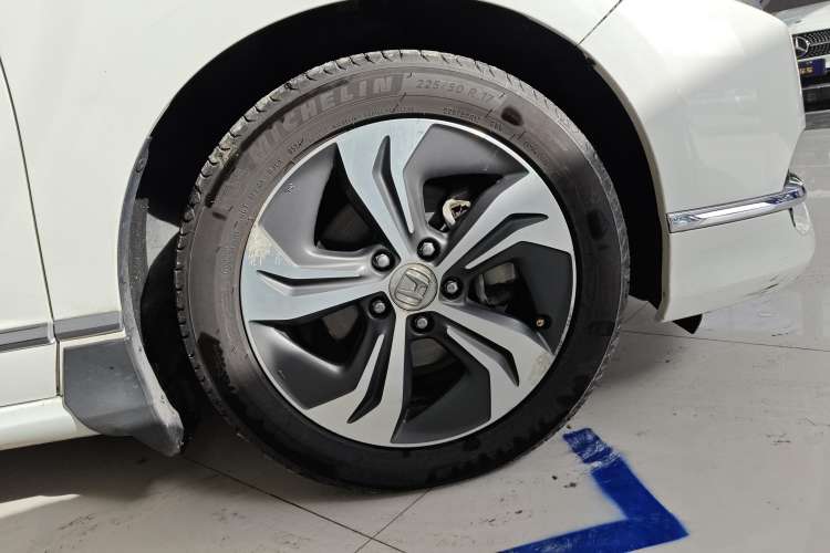 Used Honda Spirior 2017 Hybrid 2.0L Pure Drive Edition
