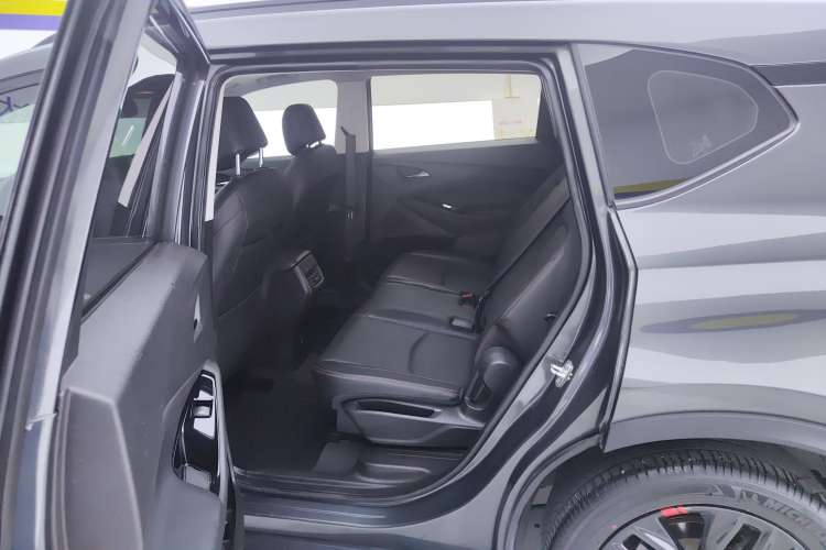 Used Chevrolet Orlando 2019 Redline 530T Automatic Enjoyment Version (5+2 Seating) China VI