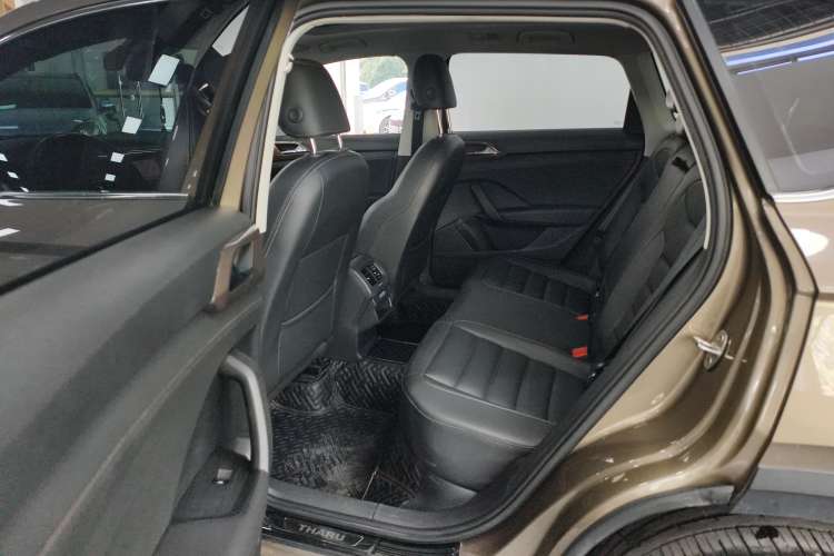 Used Volkswagen Tharu 2020 280TSI Two-Wheel Drive Luxury Edition China VI Standard