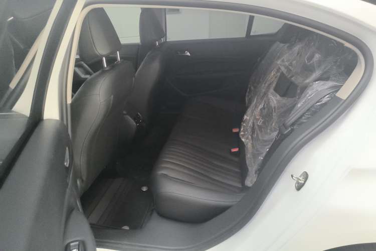 Used Peugeot 408 2022 1.6T Light-Chasing Edition