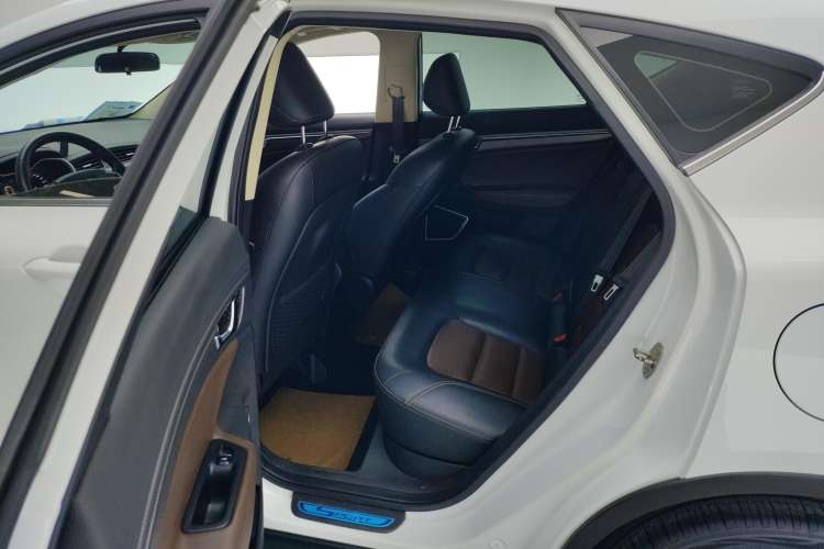 Used Geely Auto Emgrand GS 2017 Sport Edition 1.3T Automatic Smart Connectivity Model
