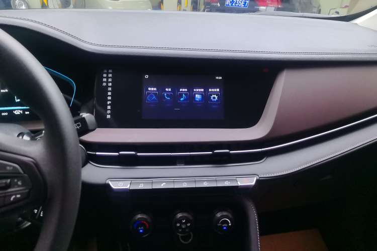 Used CHANGAN CS15 2019 1.5L Manual Entry-Level Version China VI Standard
