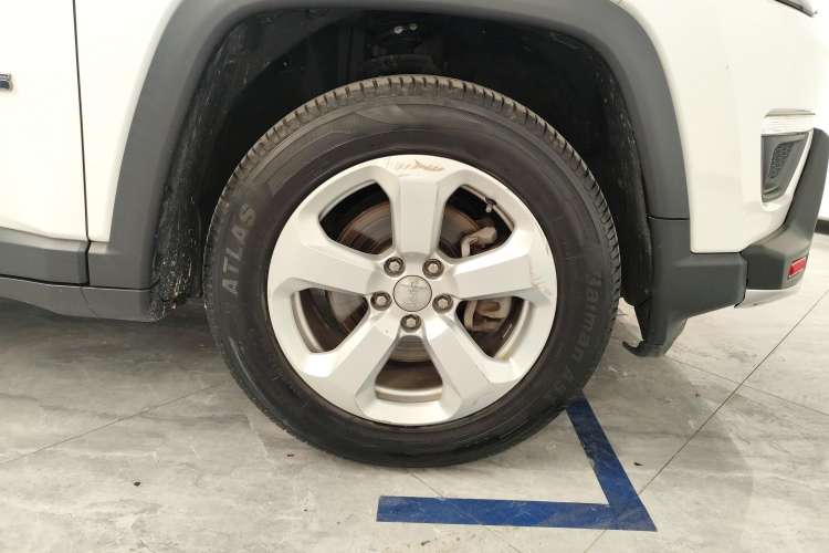 Used Jeep Compass 2017 200T Automatic Family Edition