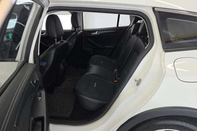 Used Ford Focus 2021 EcoBoost 180 Automatic Hunter Edition