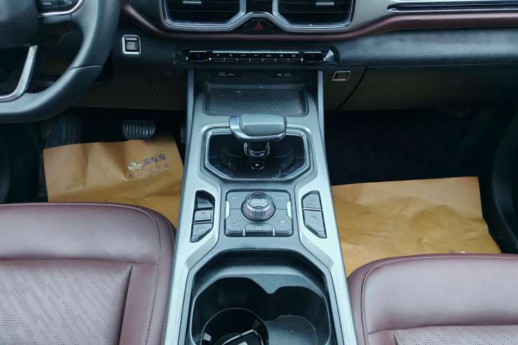 Used Geely Auto Haoyue 2022 1.8TD DCT Flagship 7-Seater
