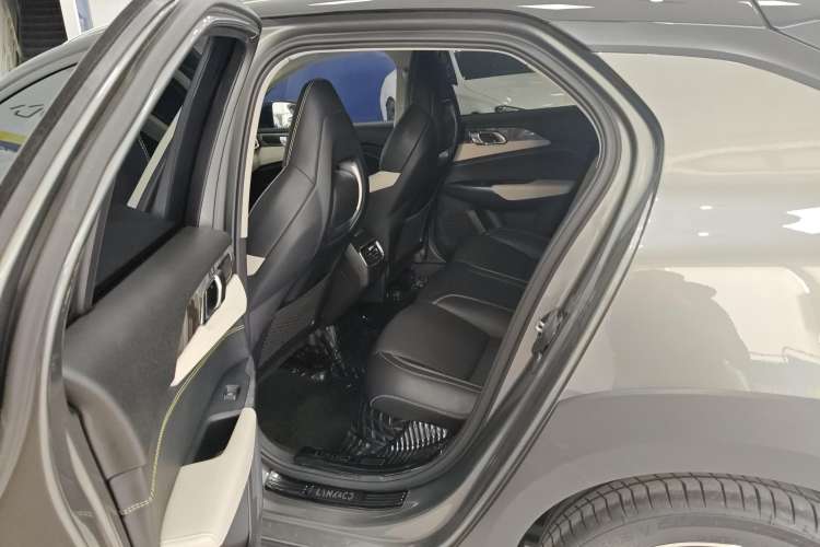 Used Lynk & Co 02 2022 2.0T DCT Shine Pro