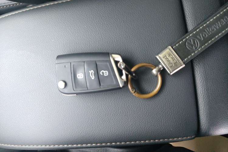 Used Volkswagen Tharu 2022 280TSI Two-Wheel Drive Comfort Edition