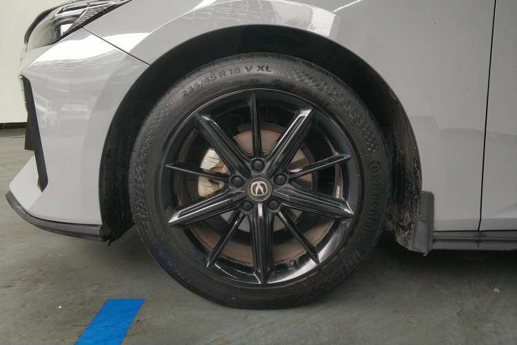 Used Changan UNI-V 2022 1.5T Prestige Version
